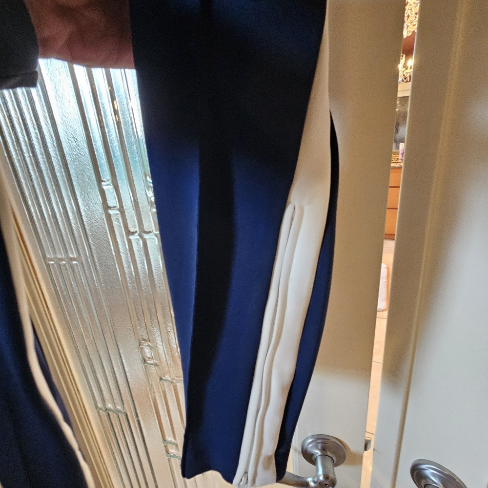 Track pants - Picture 3 of 4